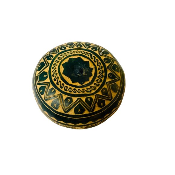 Handcrafted Decorative Gourd Bowl With Intricate Patterns 4 1/3"‎ Green Beige - Picture 2 of 7
